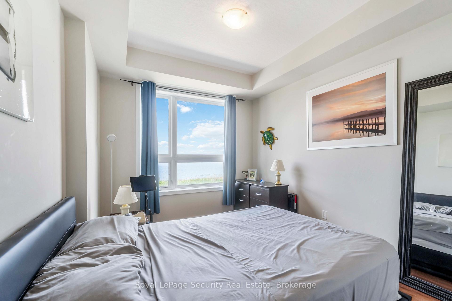 Photo 18 of Unit 203, 35 Southshore Crescent, Hamilton, Stoney Creek — HOMEH