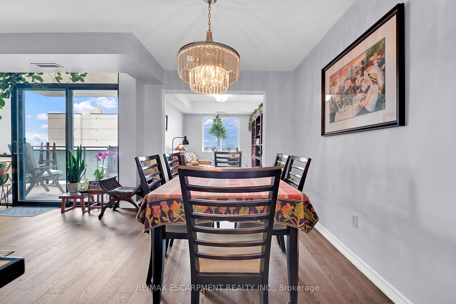 Photo 21 of Unit 1409, 301 Frances Avenue, Hamilton, Stoney Creek — HOMEH