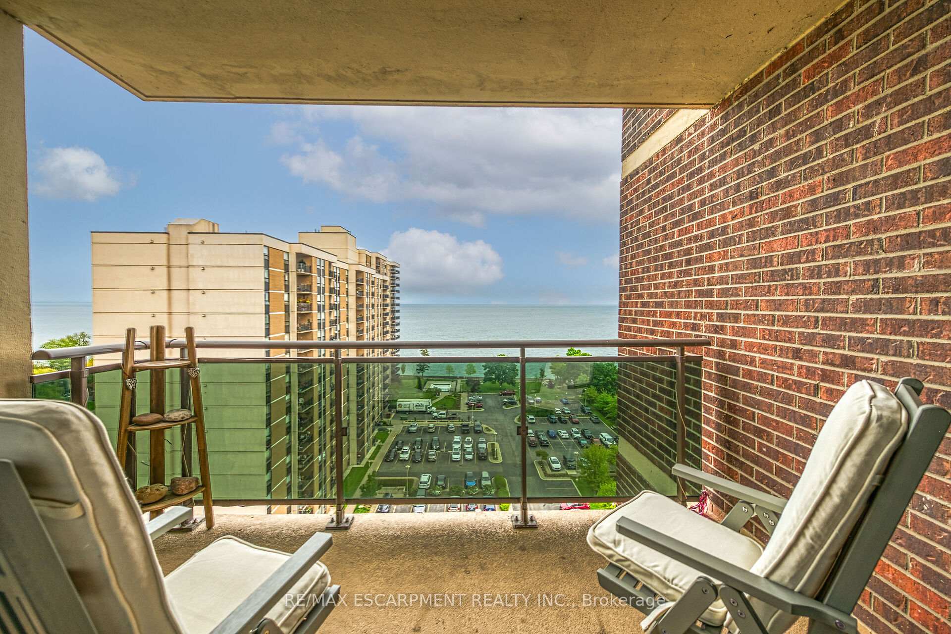 Photo 27 of Unit 1409, 301 Frances Avenue, Hamilton, Stoney Creek — HOMEH