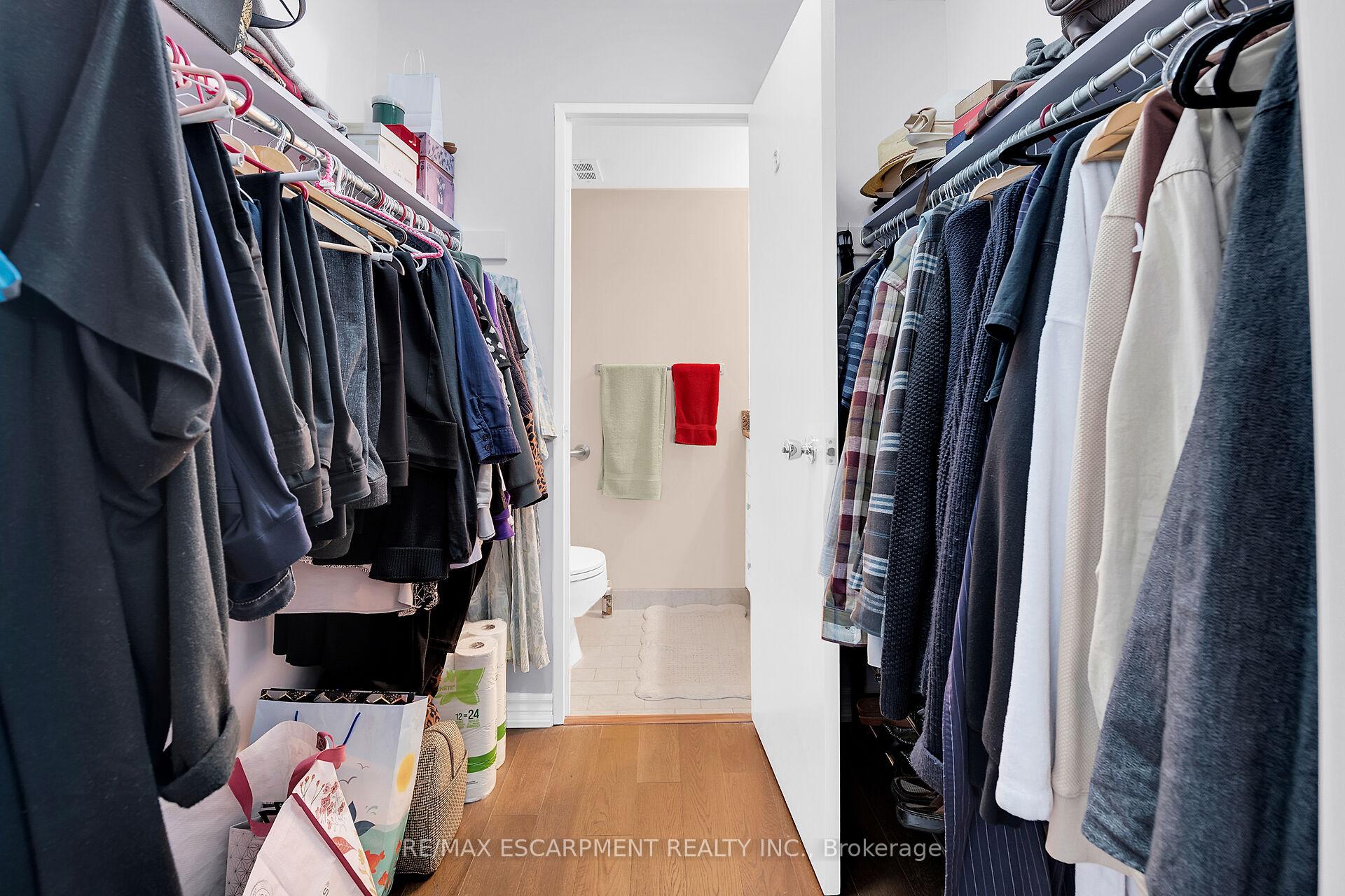 Photo 37 of Unit 1409, 301 Frances Avenue, Hamilton, Stoney Creek — HOMEH