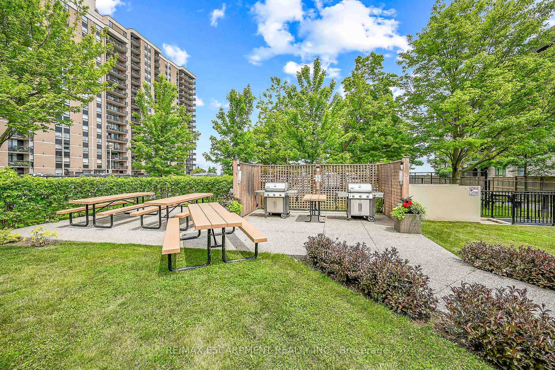 Photo 47 of Unit 1409, 301 Frances Avenue, Hamilton, Stoney Creek — HOMEH