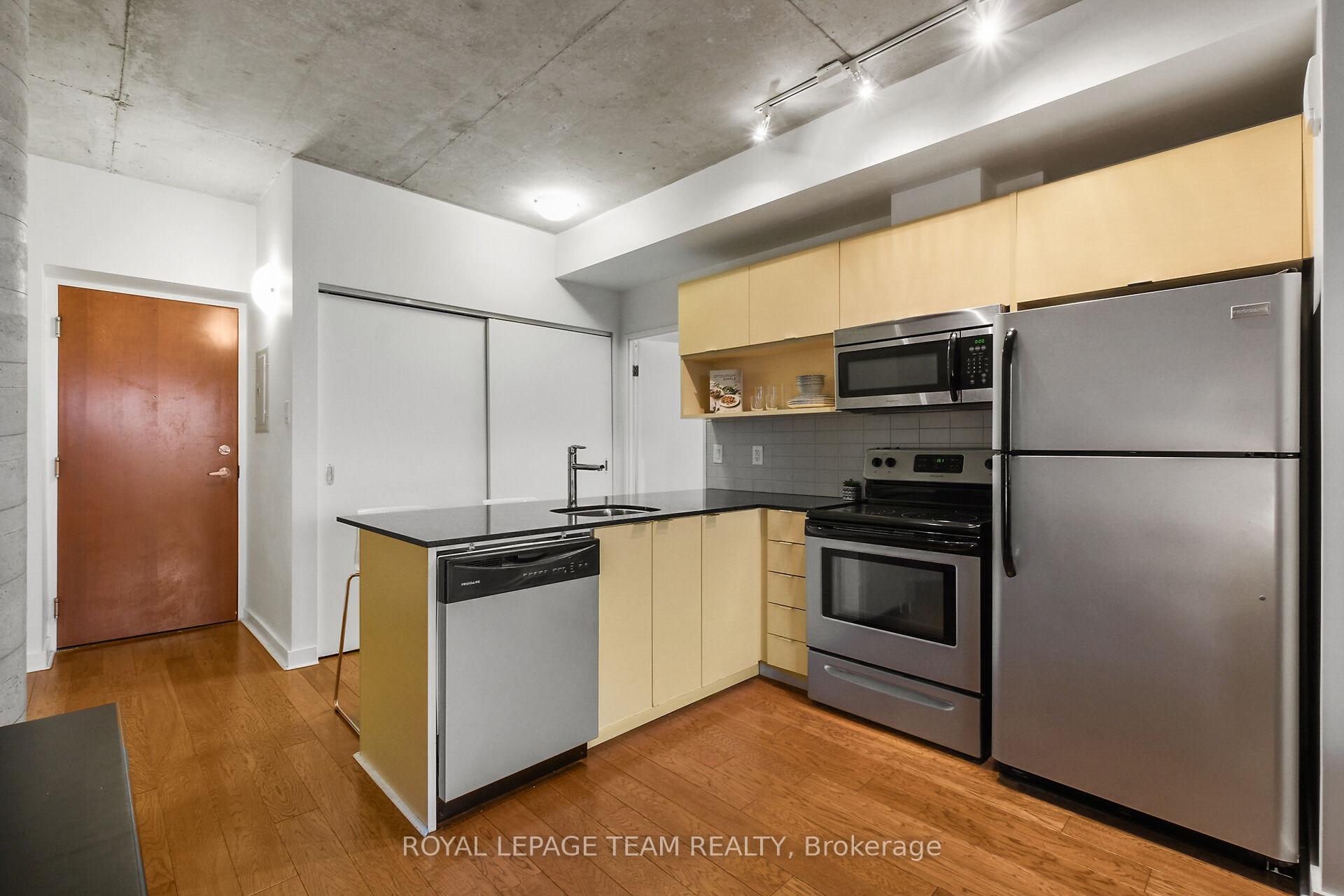 Photo 7 of Unit 1213, 324 Laurier Avenue W, Ottawa, Ottawa Centre — HOMEH