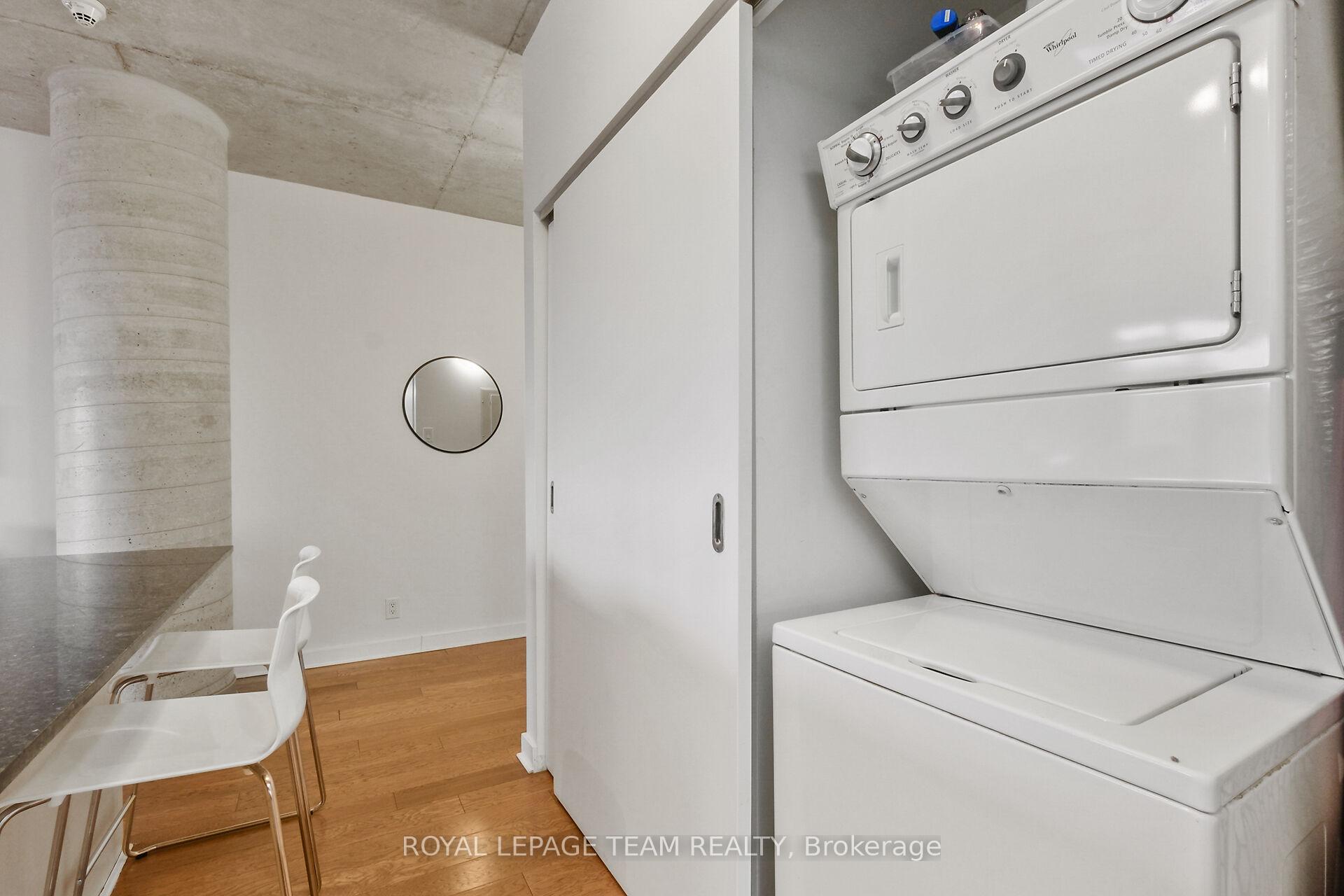 Photo 11 of Unit 1213, 324 Laurier Avenue W, Ottawa, Ottawa Centre — HOMEH