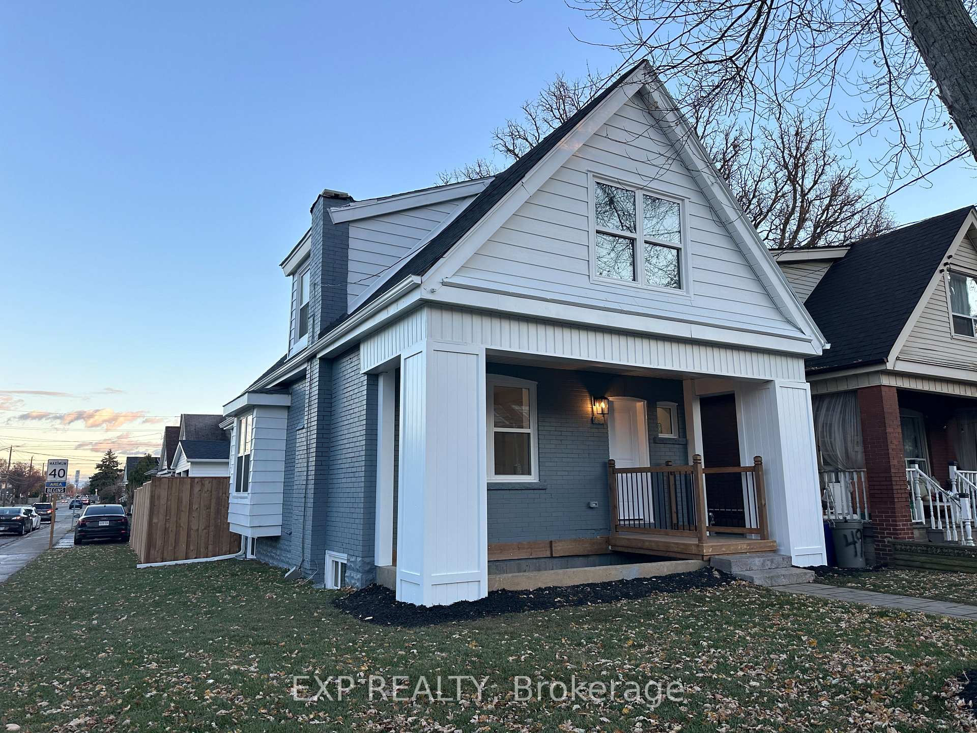 Front of 491 Upper Wentworth Street