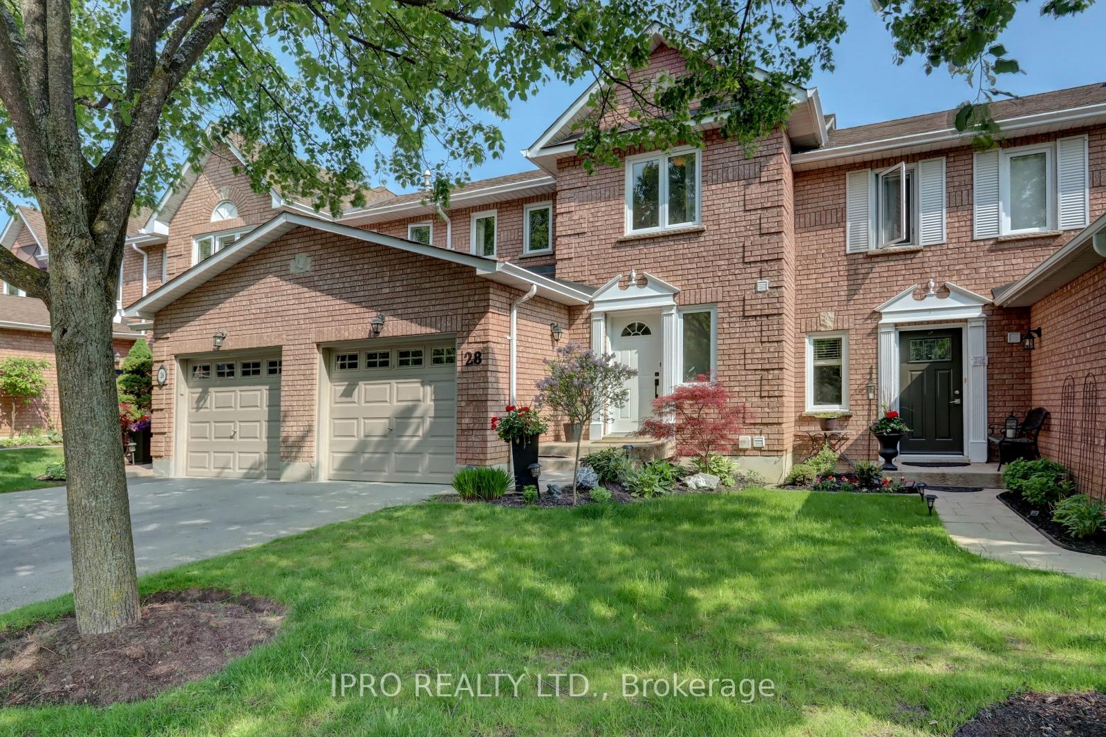 Photo 1 of Unit 28, 7 Davidson Boulevard, Hamilton, Dundas — HOMEH