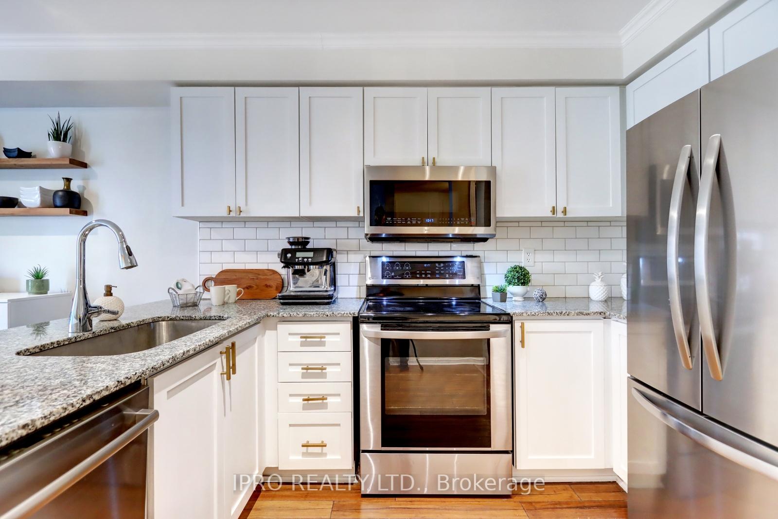 Photo 13 of Unit 28, 7 Davidson Boulevard, Hamilton, Dundas — HOMEH