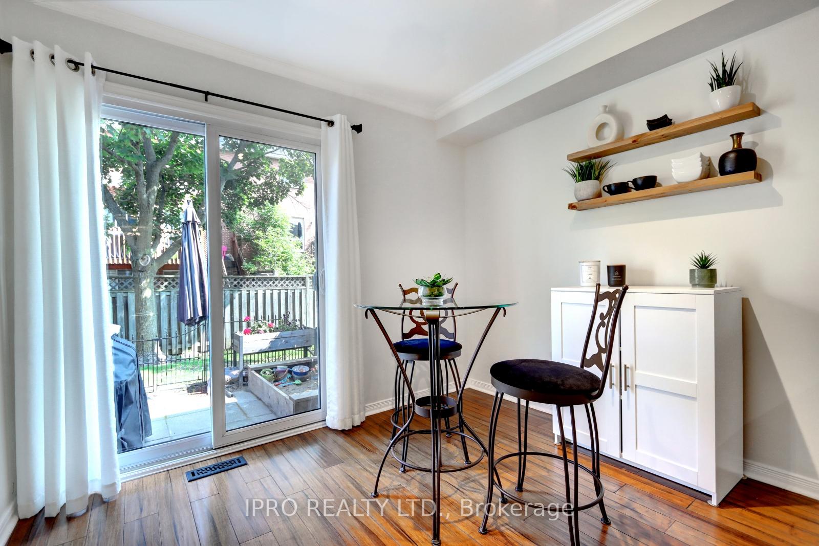 Photo 10 of Unit 28, 7 Davidson Boulevard, Hamilton, Dundas — HOMEH