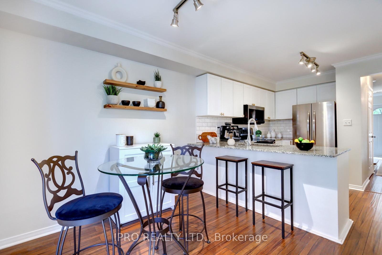 Photo 14 of Unit 28, 7 Davidson Boulevard, Hamilton, Dundas — HOMEH