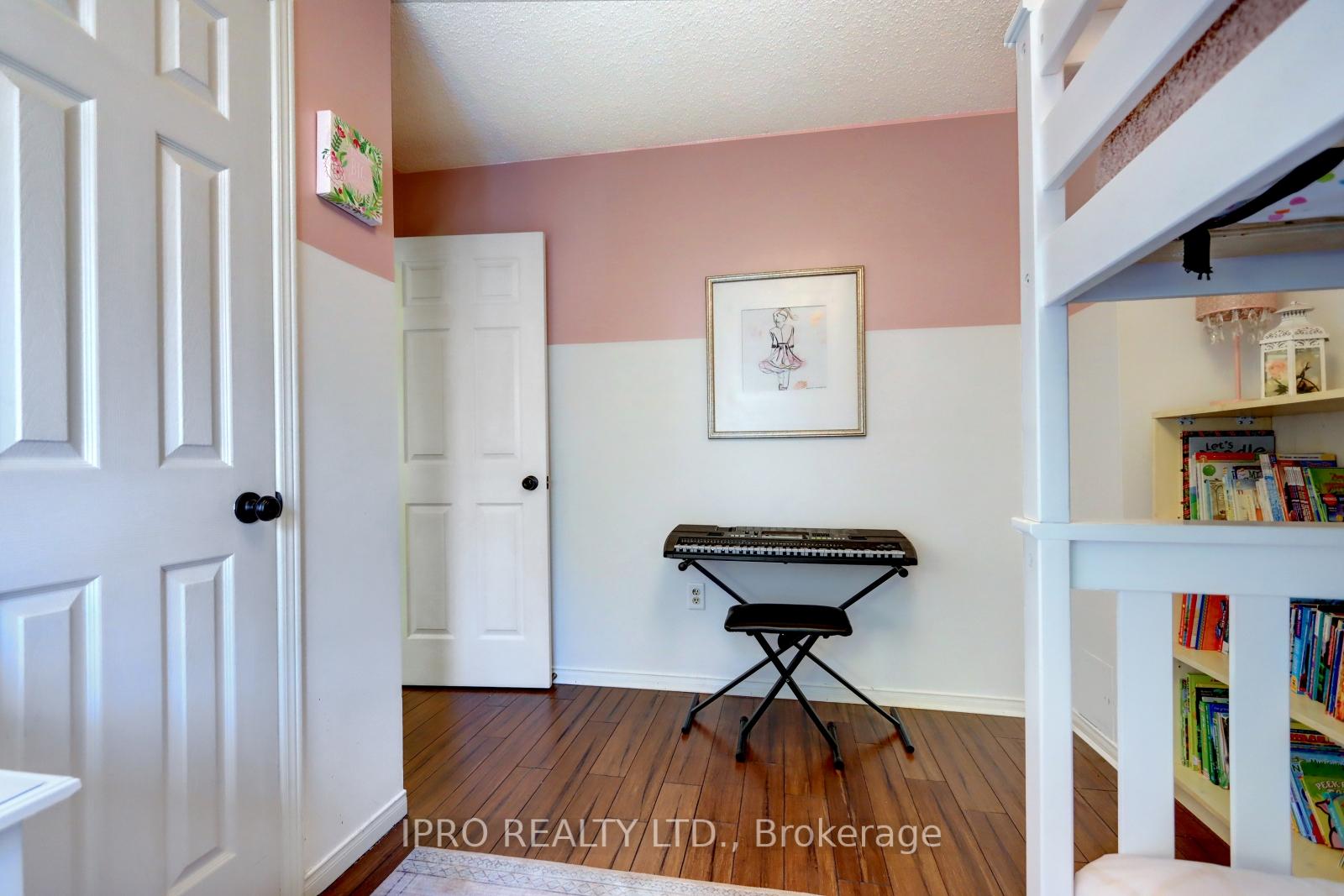 Photo 35 of Unit 28, 7 Davidson Boulevard, Hamilton, Dundas — HOMEH