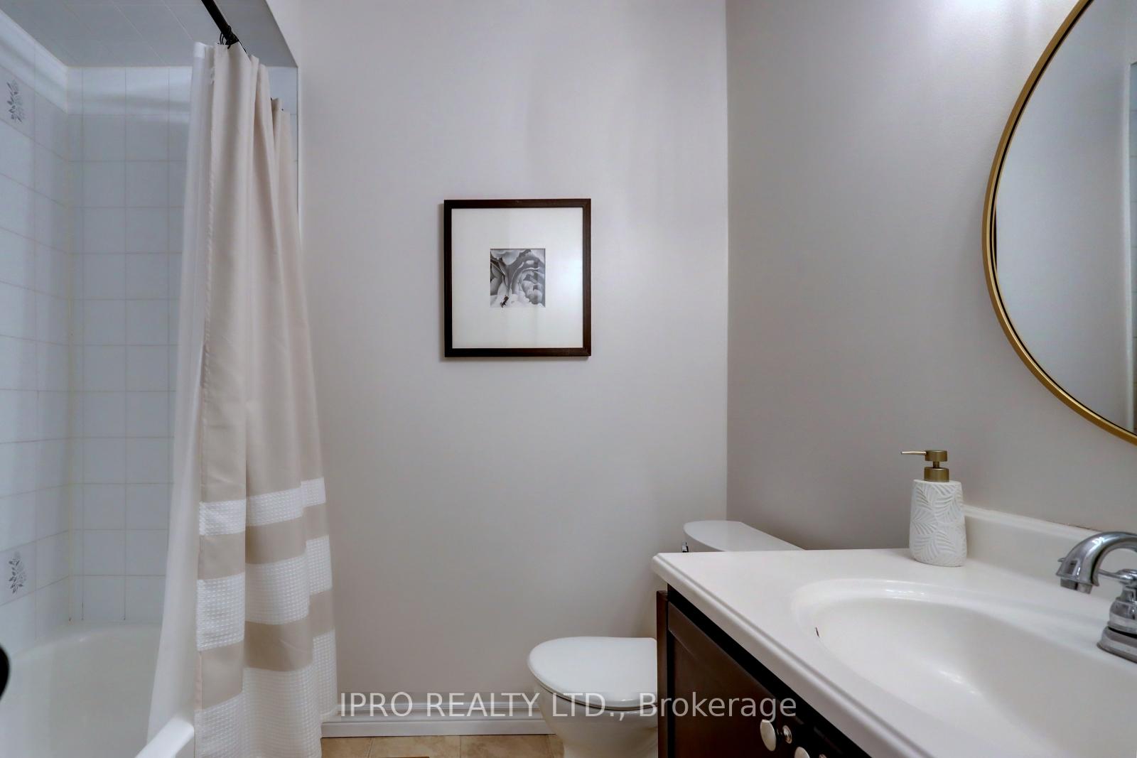 Photo 21 of Unit 28, 7 Davidson Boulevard, Hamilton, Dundas — HOMEH