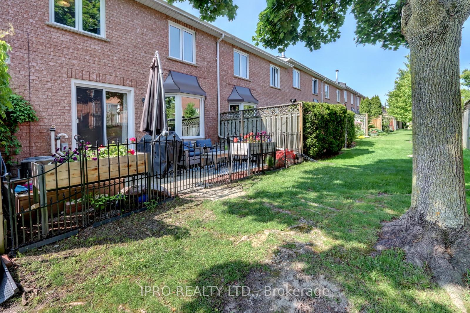 Photo 43 of Unit 28, 7 Davidson Boulevard, Hamilton, Dundas — HOMEH