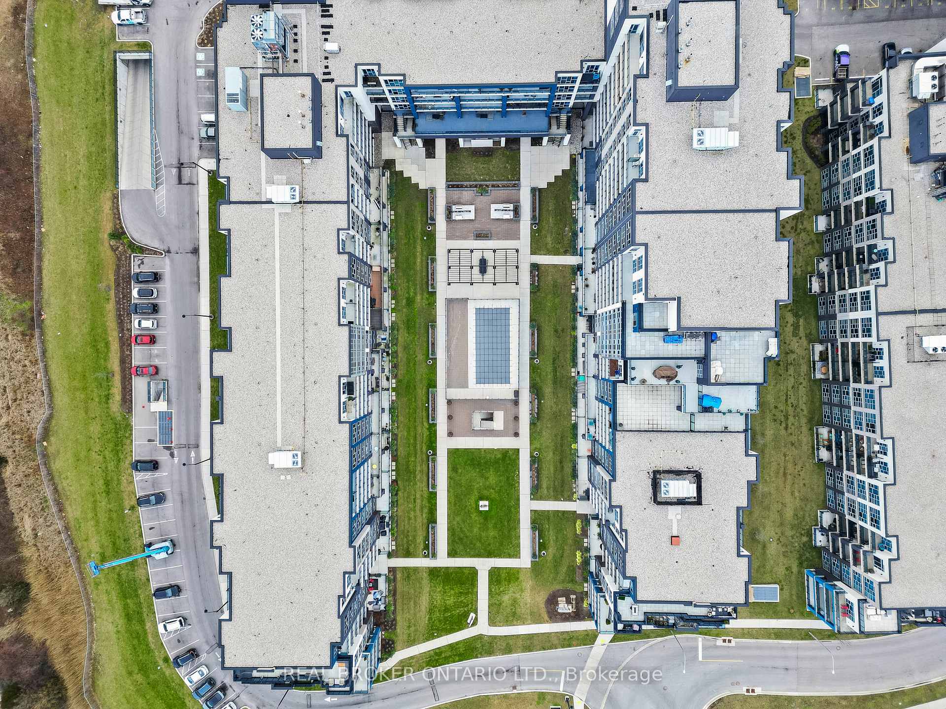 Photo 6 of Unit 219, 16 Concord Place, Grimsby, Grimsby Beach — HOMEH