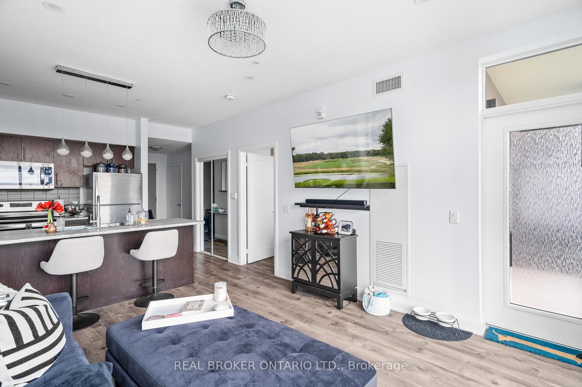 Photo 9 of Unit 219, 16 Concord Place, Grimsby, Grimsby Beach — HOMEH