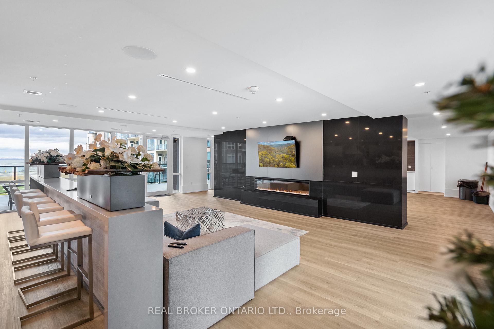 Photo 20 of Unit 219, 16 Concord Place, Grimsby, Grimsby Beach — HOMEH