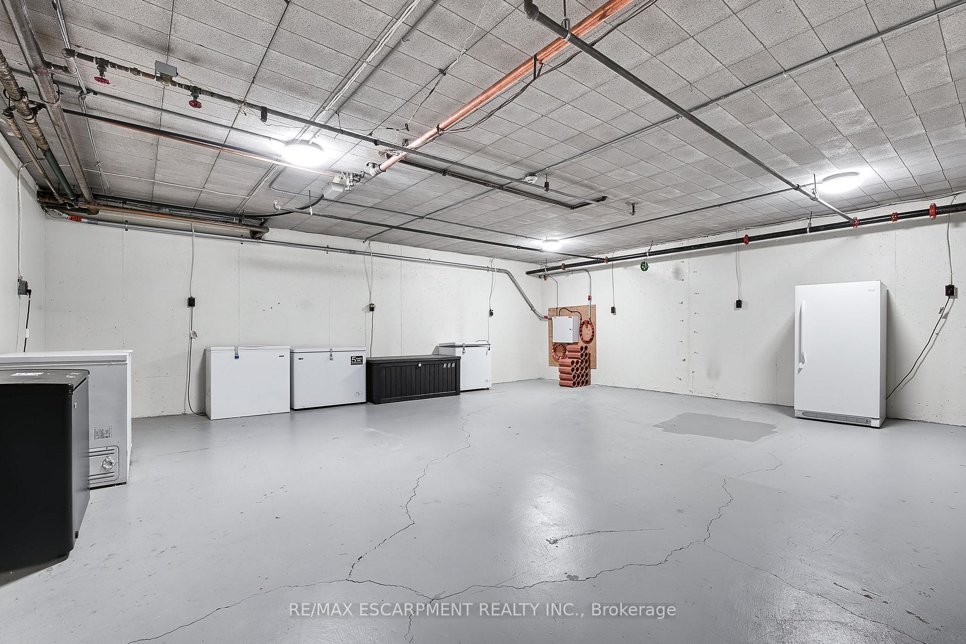 Photo 30 of Unit 708, 8 Woodman Drive S, Hamilton, Corman — HOMEH