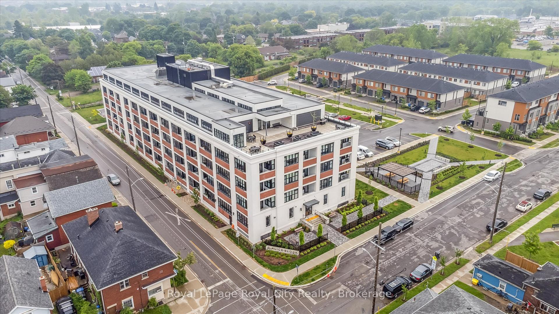 Photo 45 of Unit 522, 120 Huron Street, Guelph, St. Patrick's Ward — HOMEH