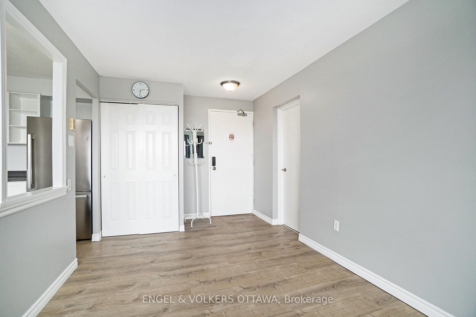 Photo 8 of Unit 817, 20 Chesterton Drive, Ottawa, Borden Farm/Stewart Farm/Carleton Heights/Parkwood Hills — HOMEH