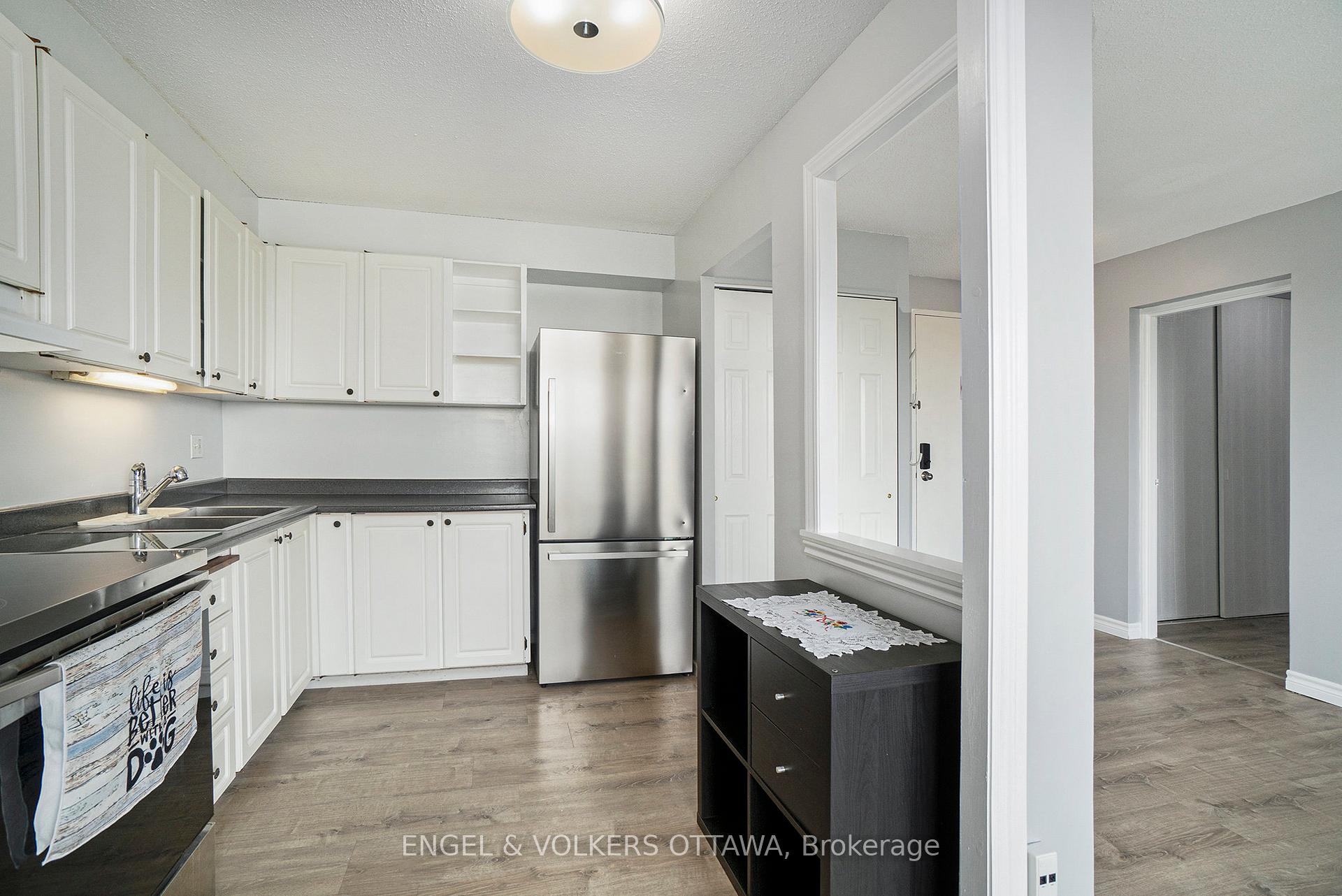 Photo 25 of Unit 817, 20 Chesterton Drive, Ottawa, Borden Farm/Stewart Farm/Carleton Heights/Parkwood Hills — HOMEH