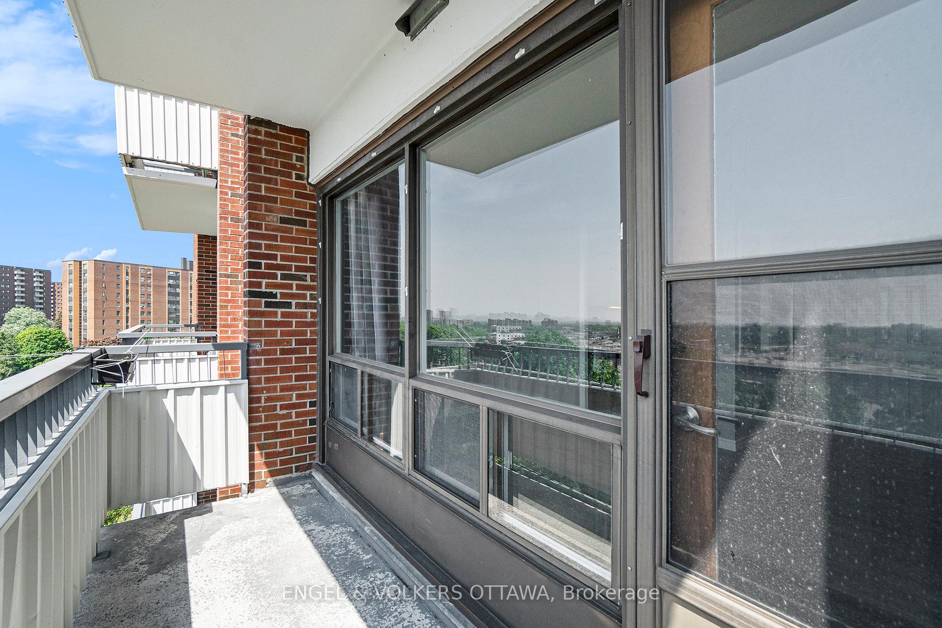 Photo 34 of Unit 817, 20 Chesterton Drive, Ottawa, Borden Farm/Stewart Farm/Carleton Heights/Parkwood Hills — HOMEH