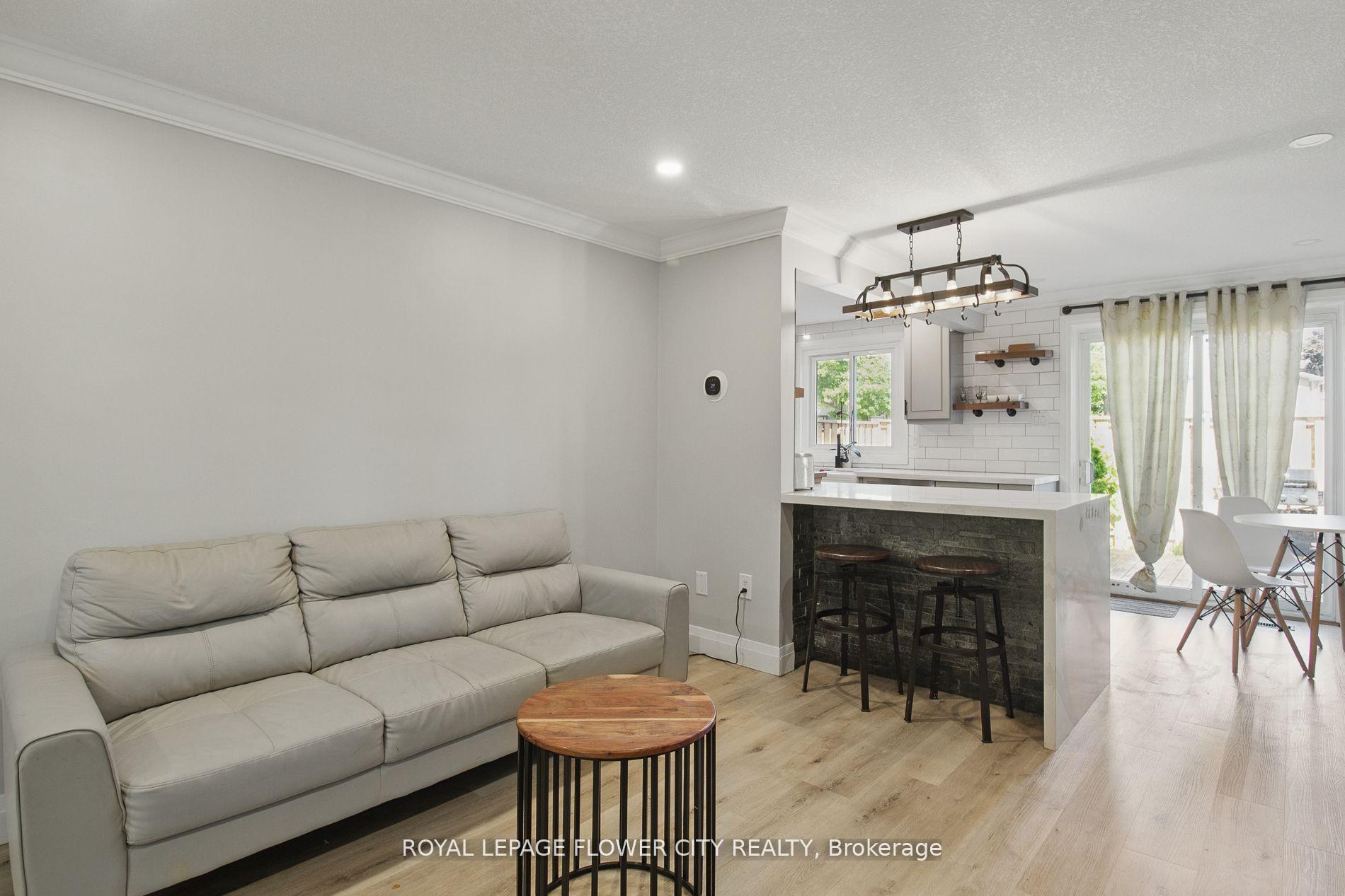 Photo 18 of Unit 129, 151 Gateshead Crescent, Hamilton, Stoney Creek — HOMEH