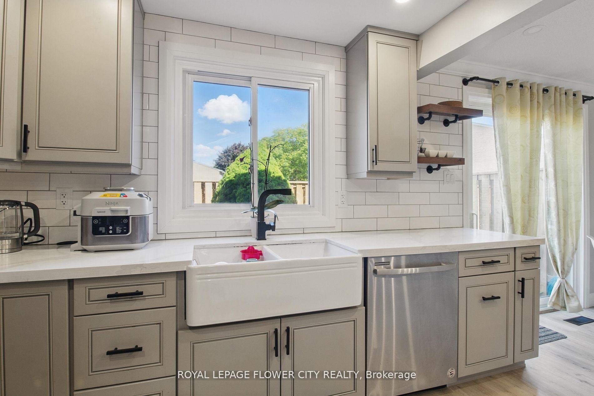 Photo 28 of Unit 129, 151 Gateshead Crescent, Hamilton, Stoney Creek — HOMEH
