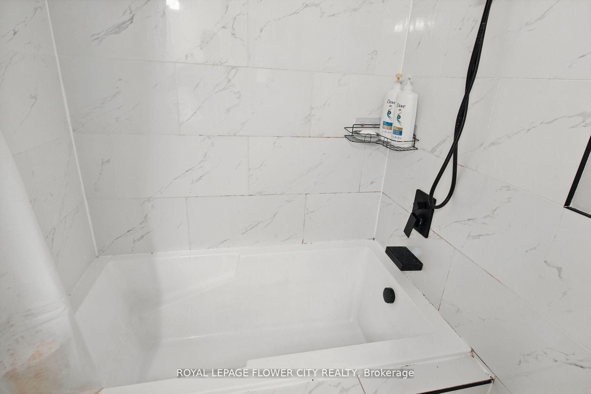 Photo 17 of Unit 129, 151 Gateshead Crescent, Hamilton, Stoney Creek — HOMEH