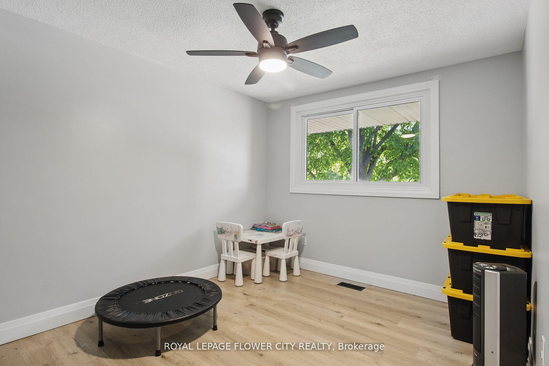 Photo 13 of Unit 129, 151 Gateshead Crescent, Hamilton, Stoney Creek — HOMEH