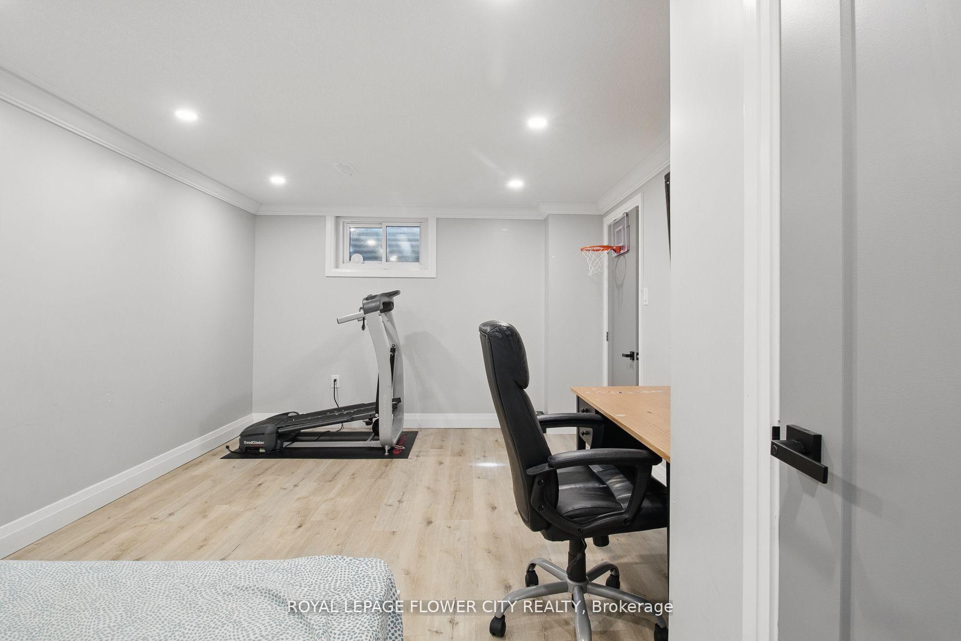 Photo 34 of Unit 129, 151 Gateshead Crescent, Hamilton, Stoney Creek — HOMEH