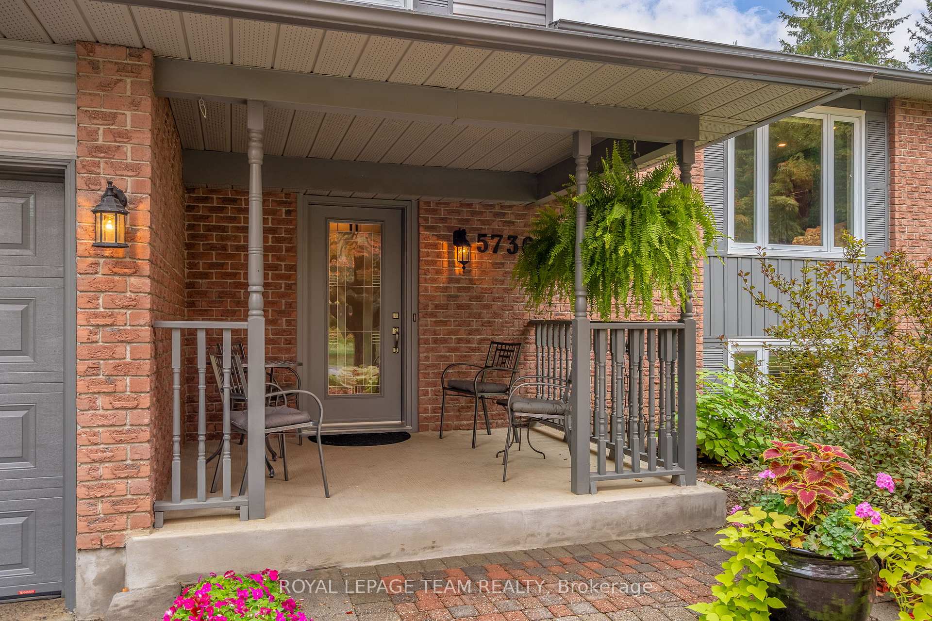 Photo 3 of 5736 Bridget Street, Ottawa, Osgoode — HOMEH