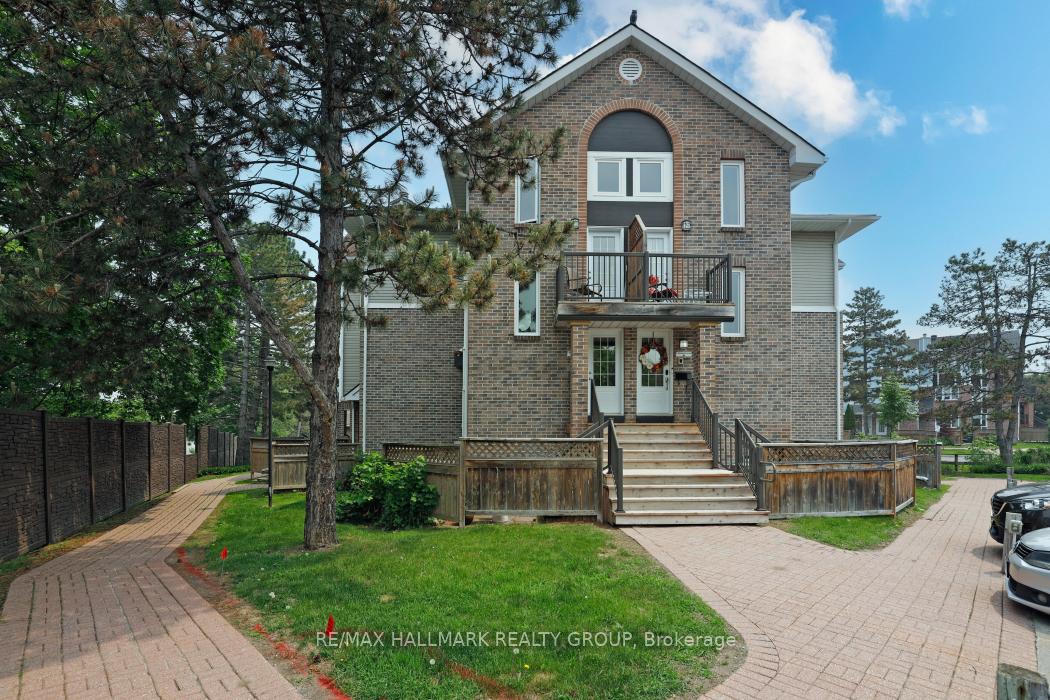 Photo 1 of Unit 8, 3 Stonebank Crescent, Ottawa, Westcliffe Estates — HOMEH
