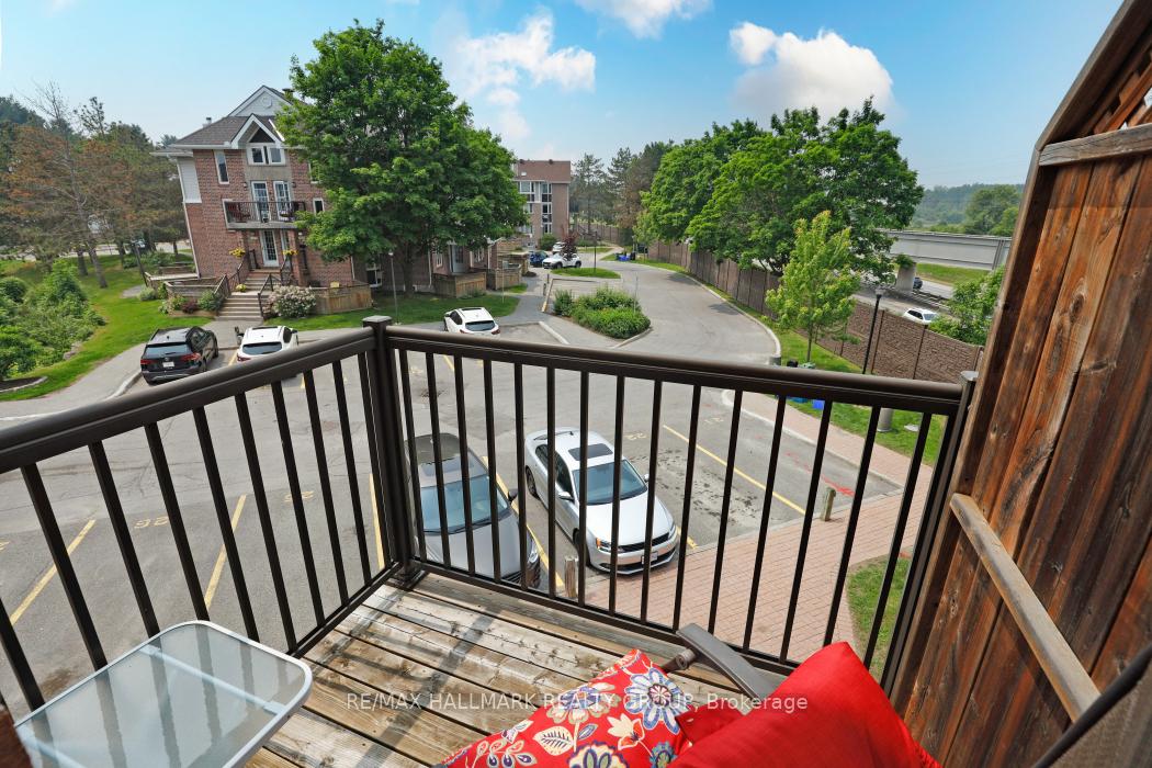 Photo 28 of Unit 8, 3 Stonebank Crescent, Ottawa, Westcliffe Estates — HOMEH