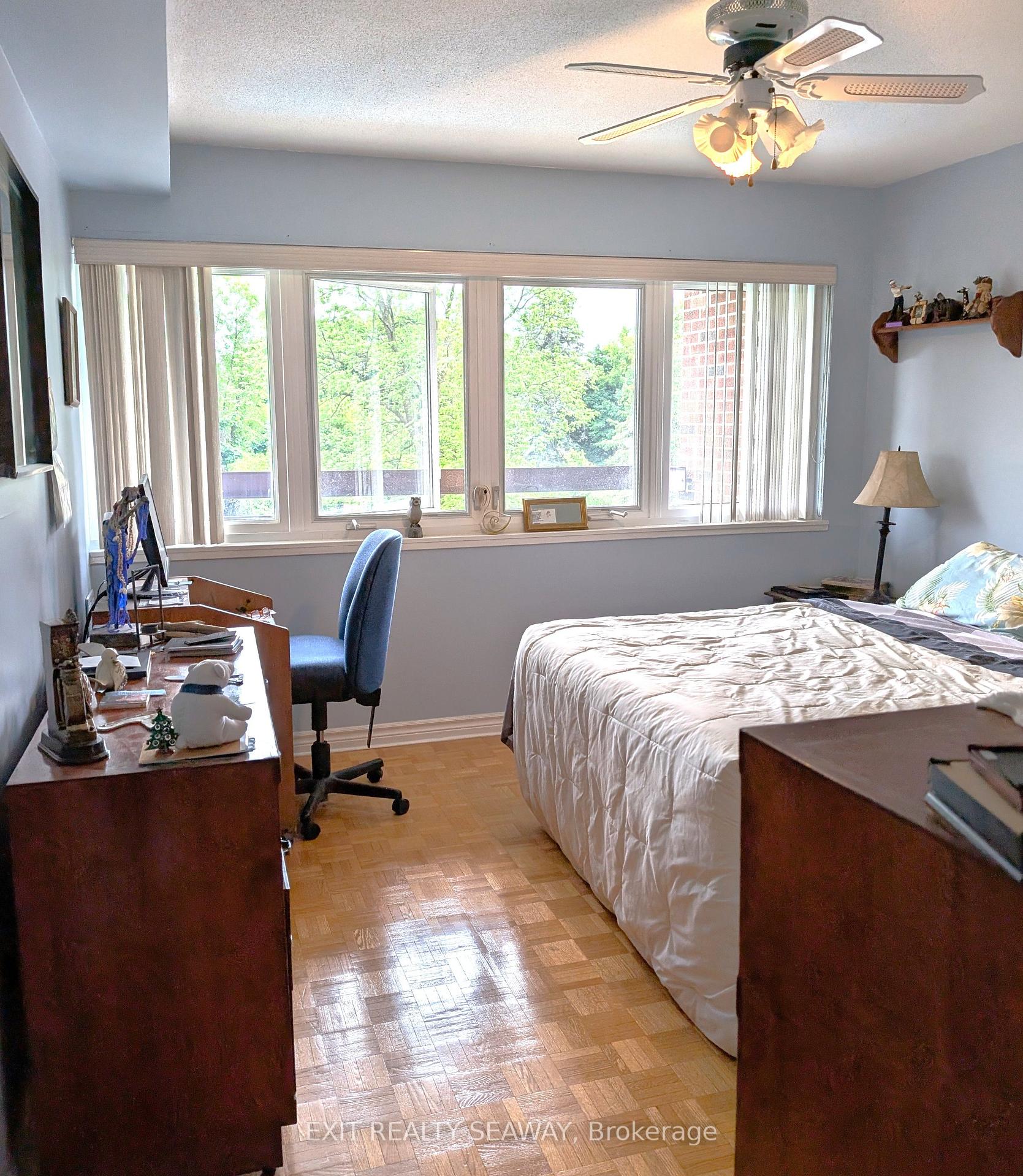 Photo 9 of Unit 406, 308 Second Street E, Cornwall — HOMEH