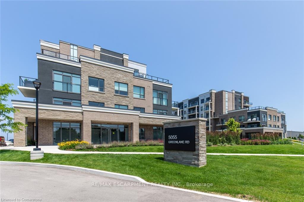 Front of Unit 632, 5055 Greenlane Road