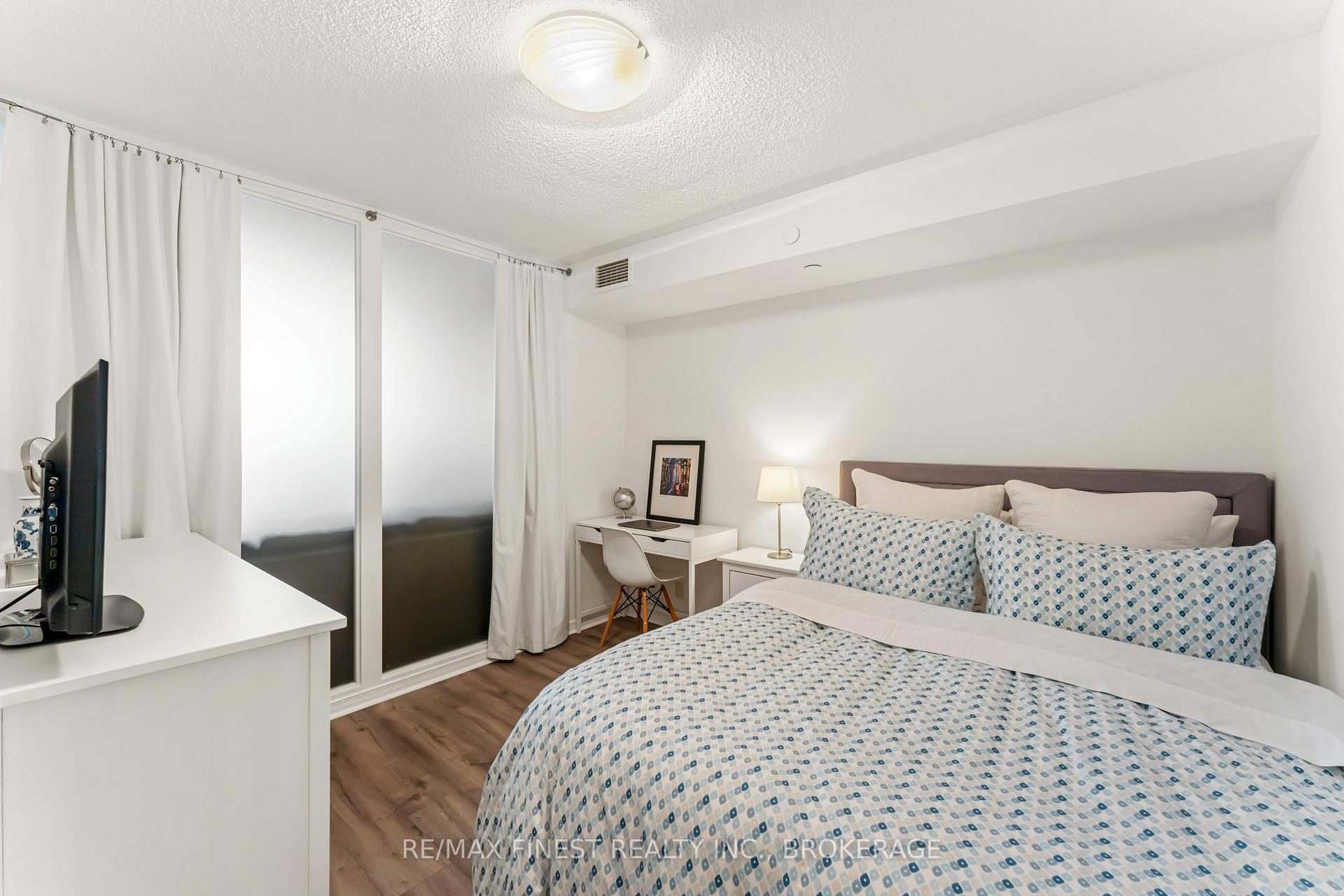 Photo 3 of Unit A5, 121 Queen Street, Kingston, East of Sir John A. Blvd — HOMEH