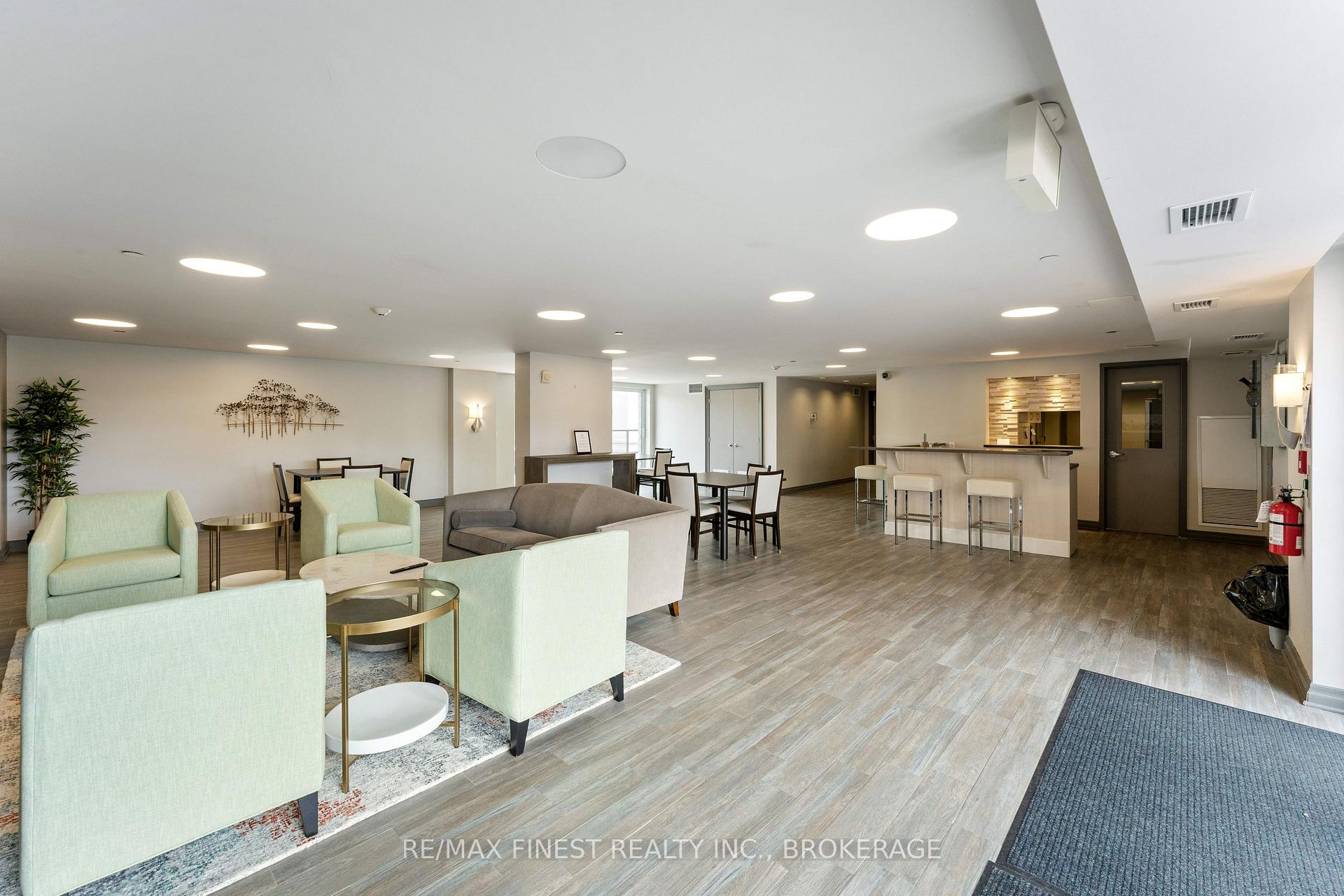 Photo 31 of Unit A5, 121 Queen Street, Kingston, East of Sir John A. Blvd — HOMEH