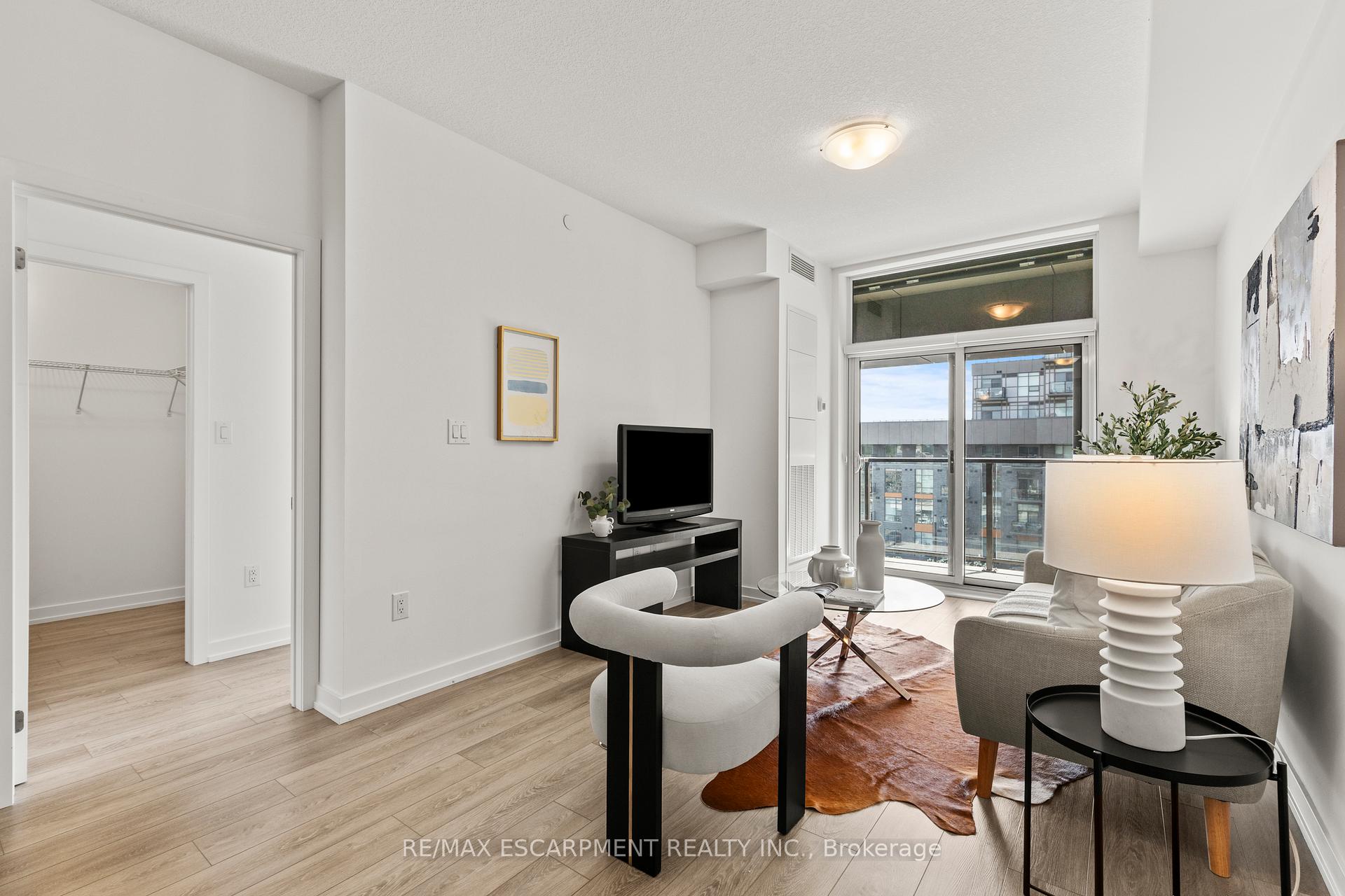 Photo 31 of Unit 433, 460 Dundas Street E, Hamilton, Waterdown — HOMEH