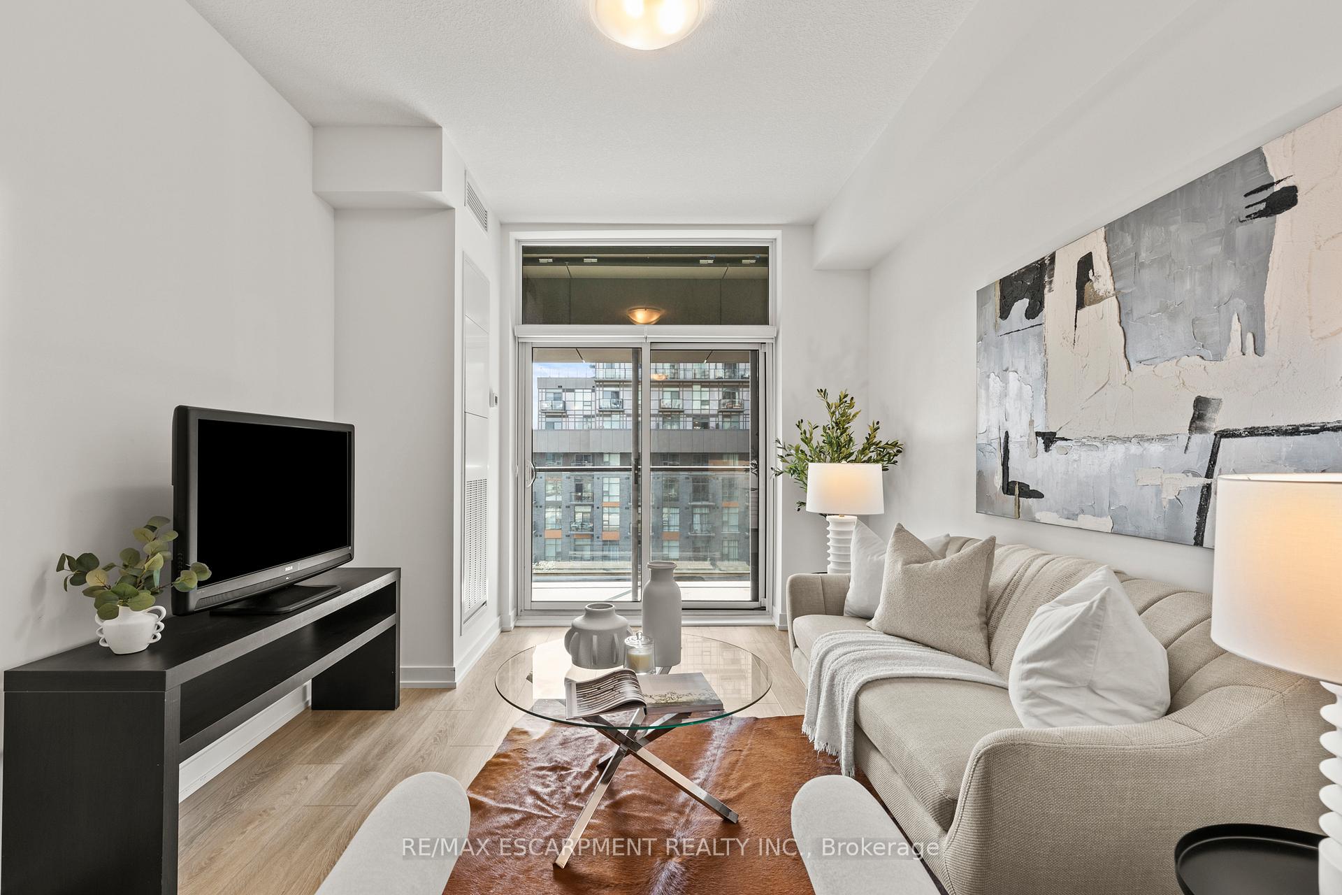 Photo 8 of Unit 433, 460 Dundas Street E, Hamilton, Waterdown — HOMEH