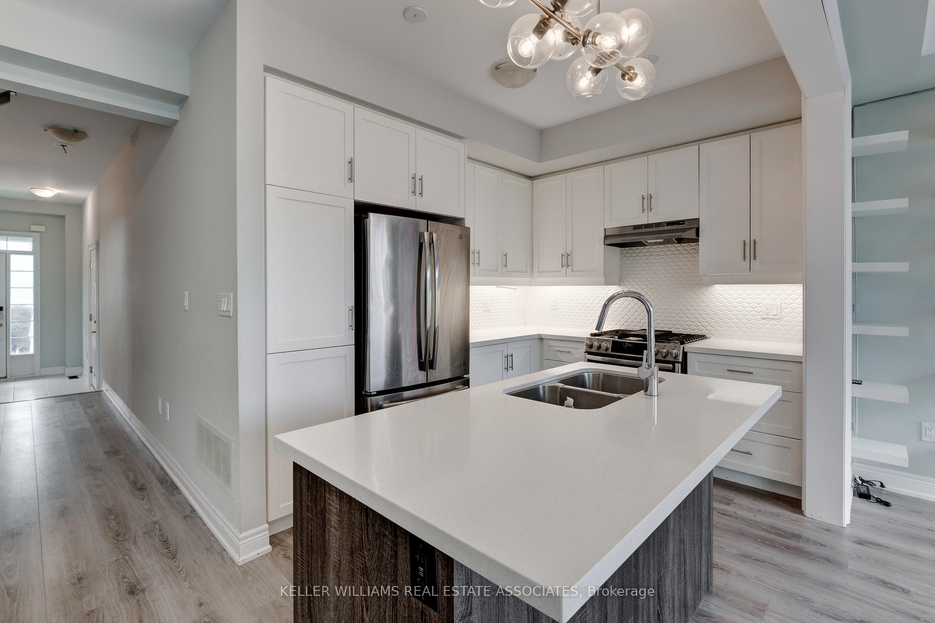 Photo 13 of Unit 37, 288 Glover Road, Hamilton, Fruitland — HOMEH