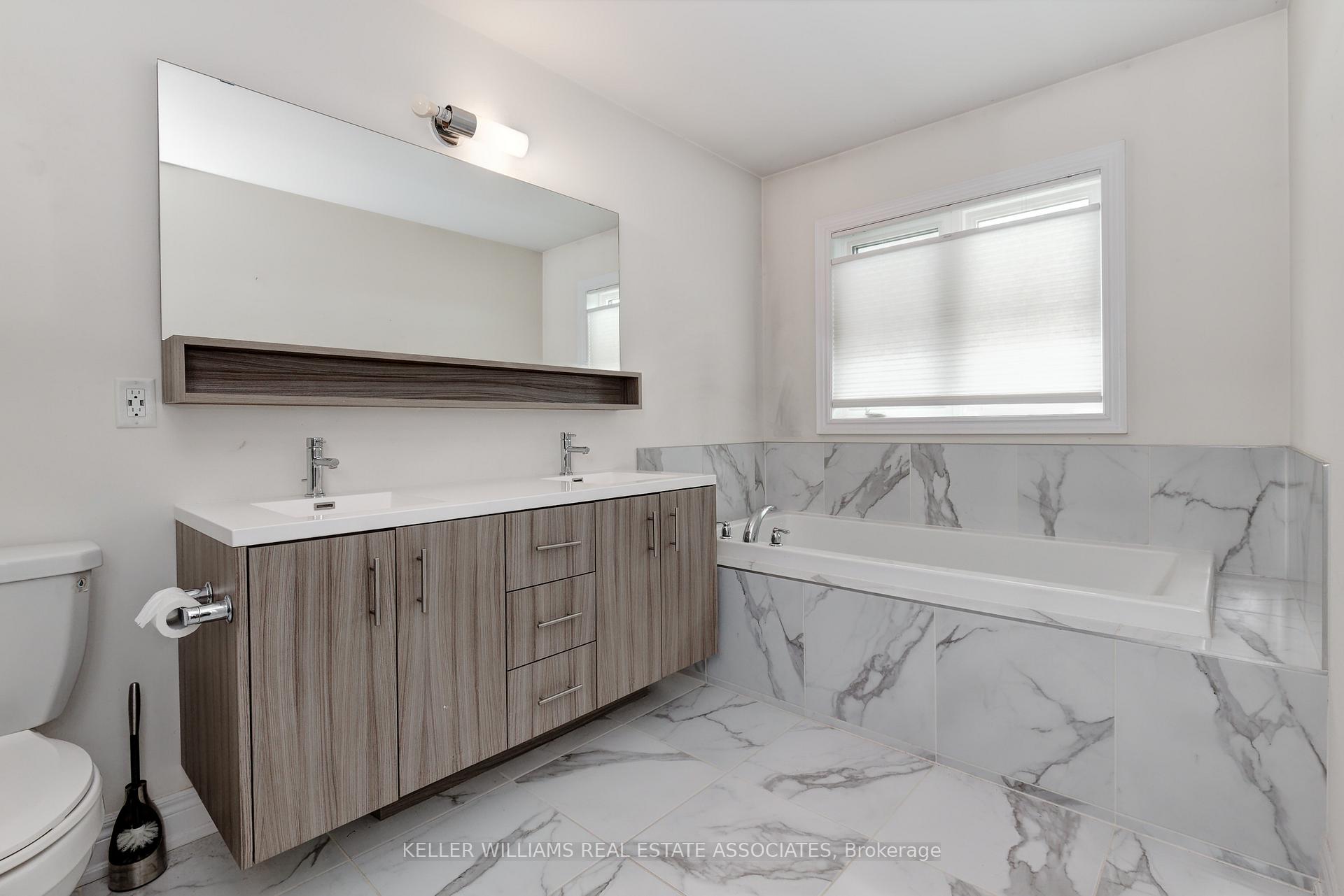 Photo 16 of Unit 37, 288 Glover Road, Hamilton, Fruitland — HOMEH