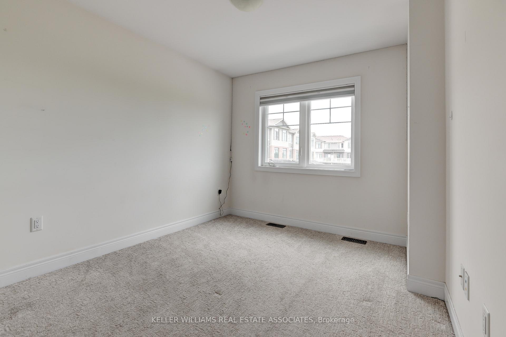 Photo 12 of Unit 37, 288 Glover Road, Hamilton, Fruitland — HOMEH