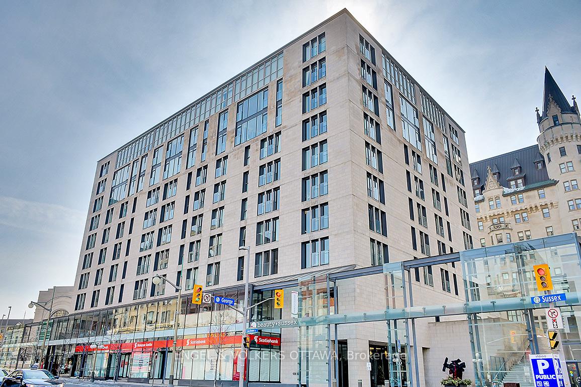 Front of Unit 405, 700 Sussex Drive