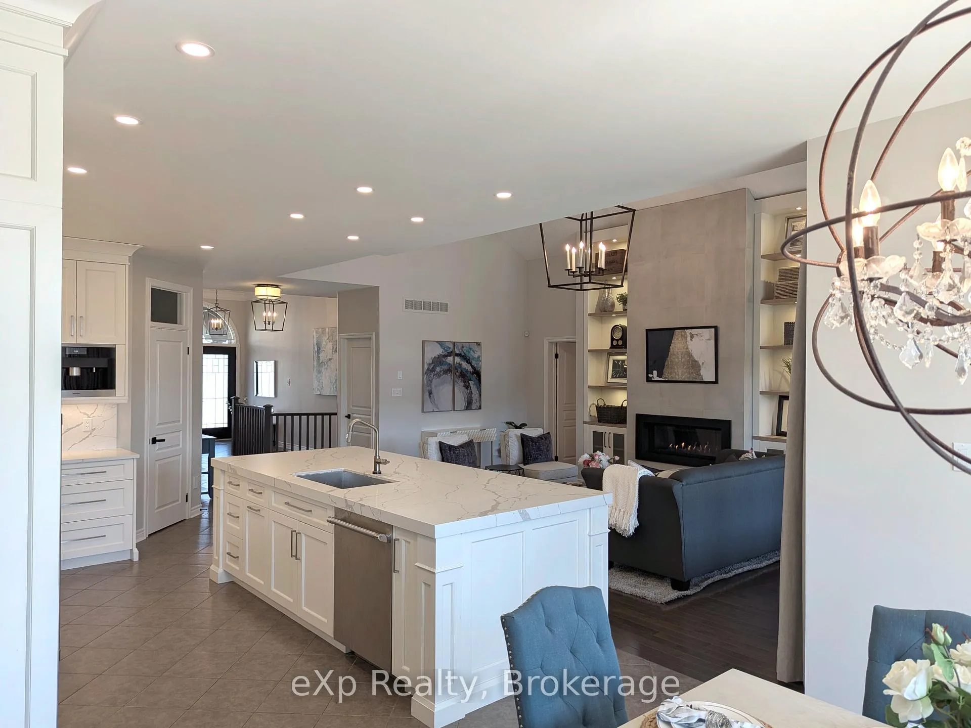 Photo 12 of 93 Vaughan Street, Guelph, Clairfields/Hanlon Business Park — HOMEH