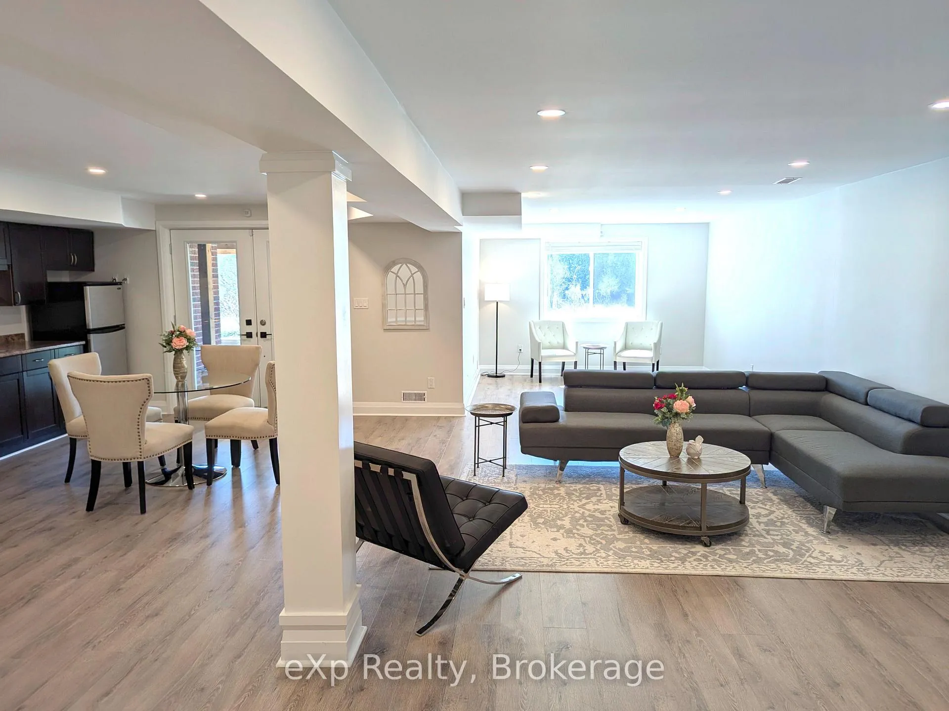 Photo 27 of 93 Vaughan Street, Guelph, Clairfields/Hanlon Business Park — HOMEH