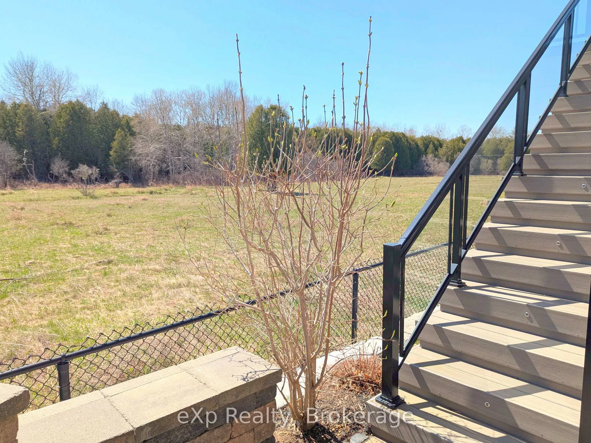 Photo 39 of 93 Vaughan Street, Guelph, Clairfields/Hanlon Business Park — HOMEH