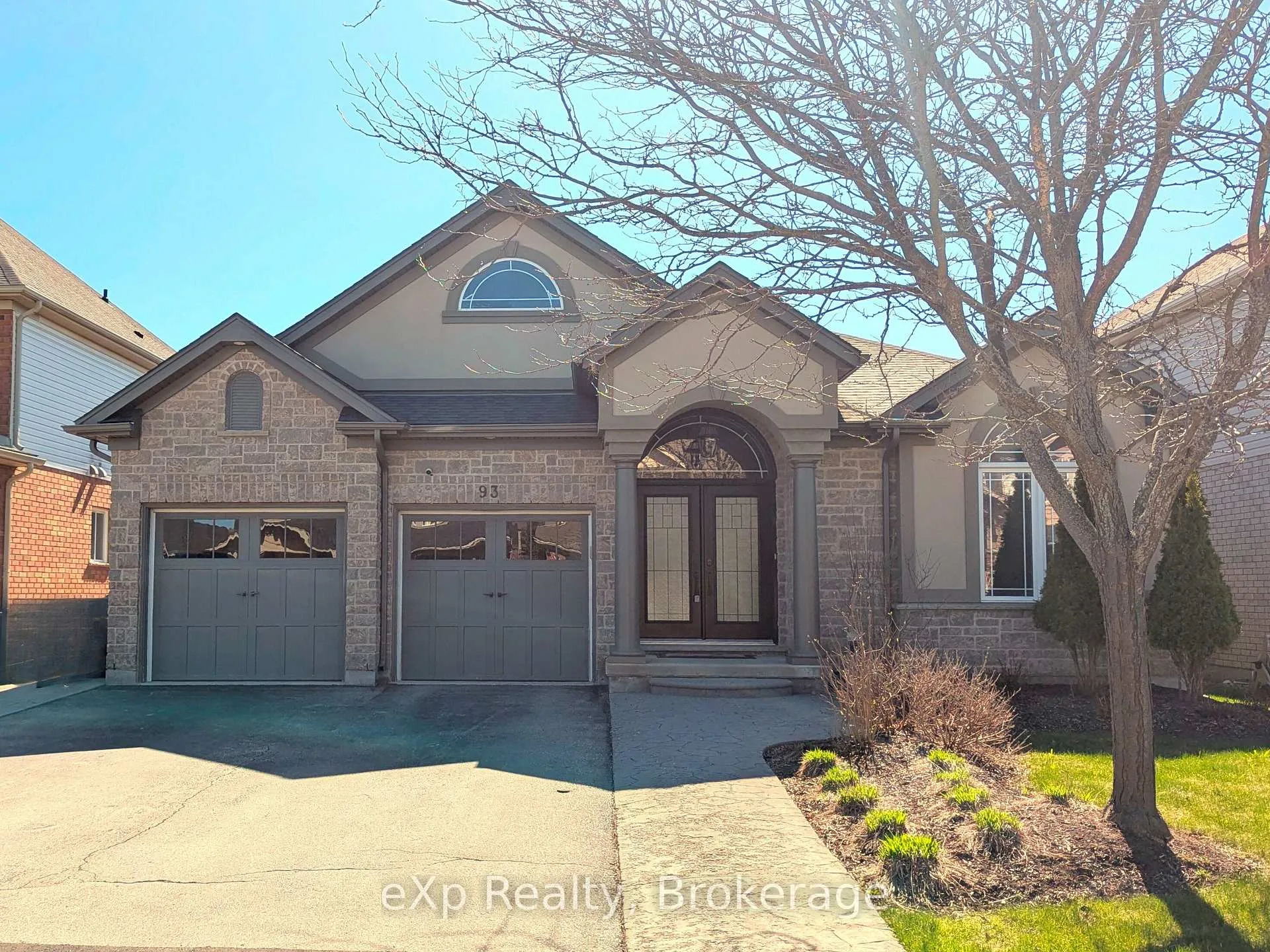 Photo 45 of 93 Vaughan Street, Guelph, Clairfields/Hanlon Business Park — HOMEH
