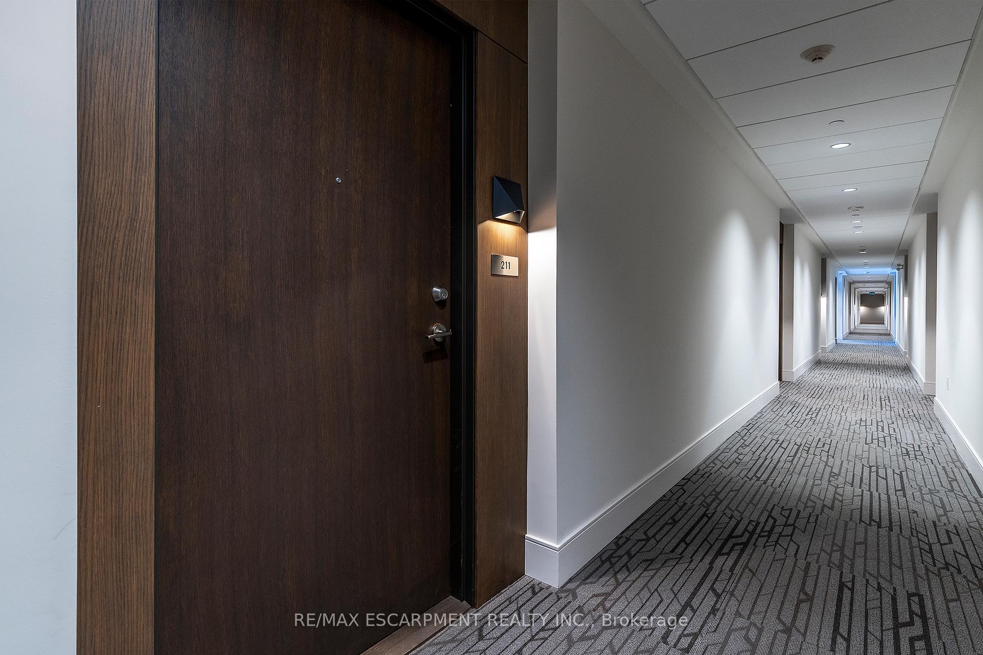 Photo 13 of Unit 211, 16 Markle Crescent, Hamilton, Ancaster — HOMEH