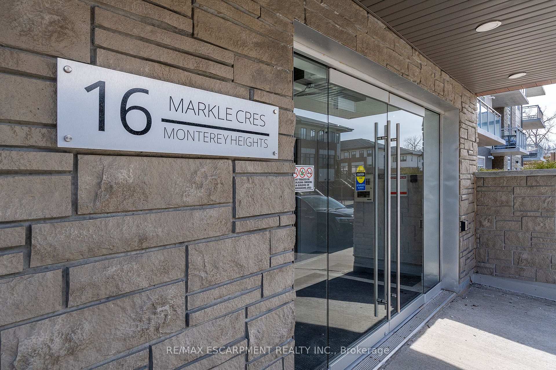 Photo 8 of Unit 211, 16 Markle Crescent, Hamilton, Ancaster — HOMEH