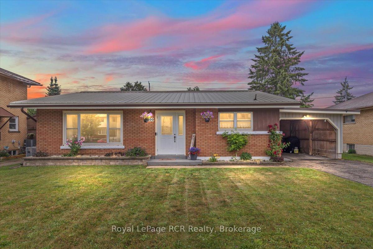 Photo 2 of 500 14th Street, Hanover — HOMEH