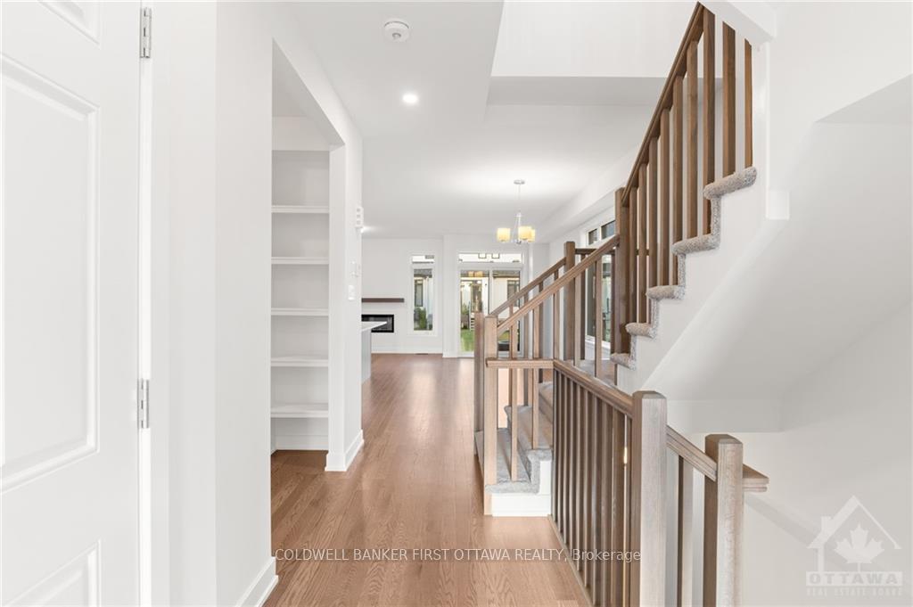 Photo 2 of 128 Big Dipper Street, Ottawa, Riverside South/Gloucester Glen — HOMEH