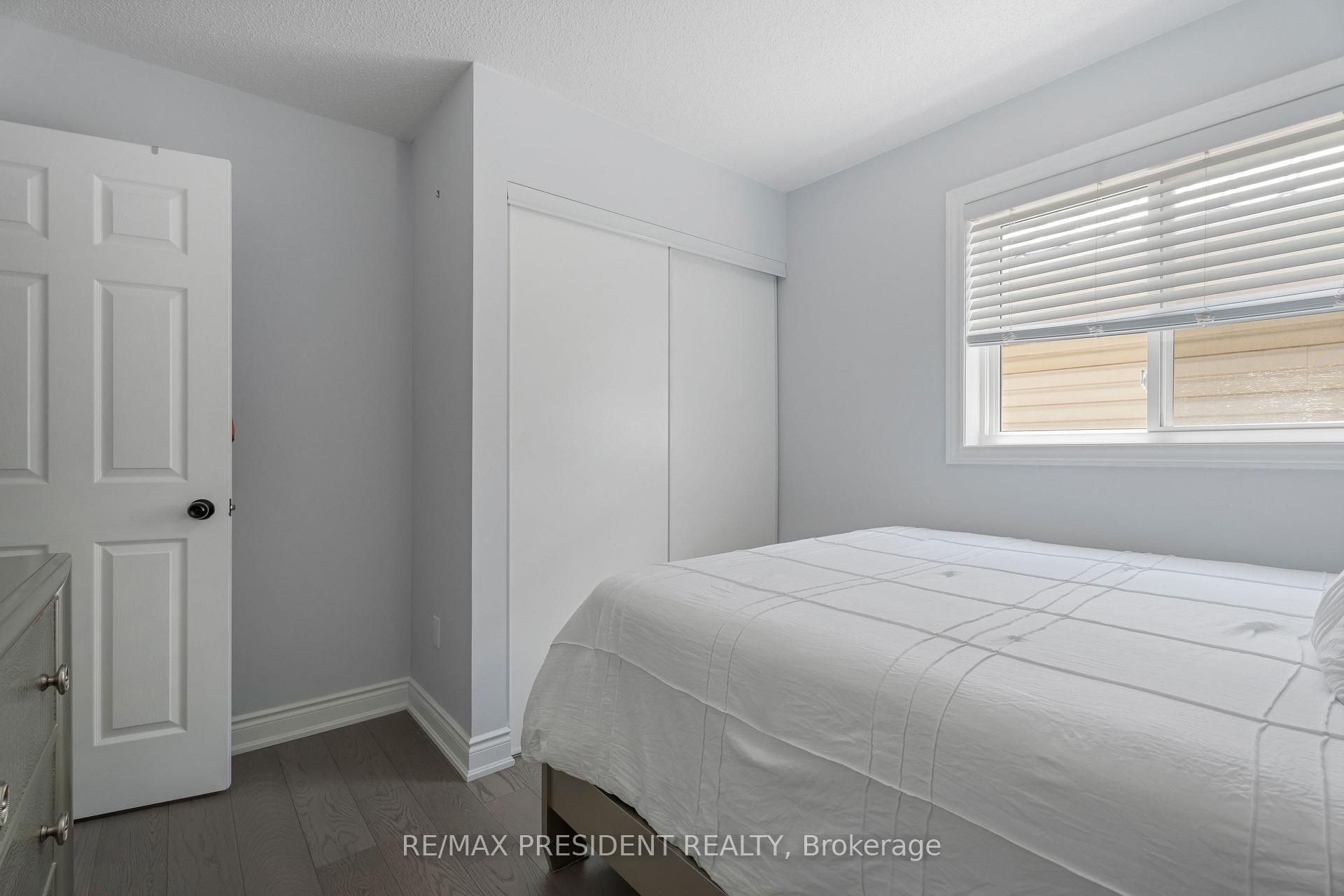 Photo 15 of 5209 Danielle Drive, Burlington, Orchard — HOMEH